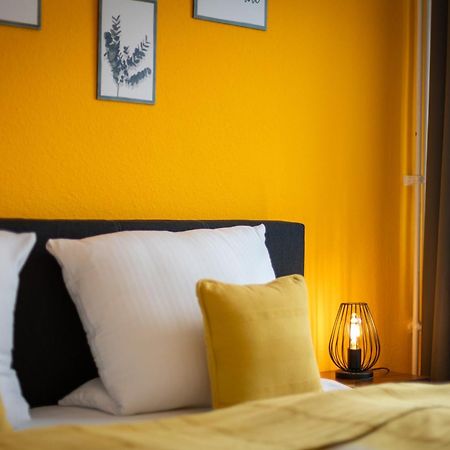 Free Living - Jungle Design Apartments, Zentrum, Parkplatz, Kueche, Wlan Wolfsburg Dış mekan fotoğraf