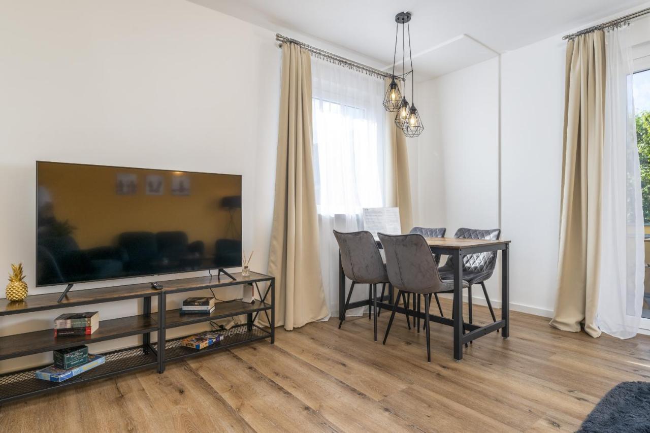 Free Living - Jungle Design Apartments, Zentrum, Parkplatz, Kueche, Wlan Wolfsburg Dış mekan fotoğraf